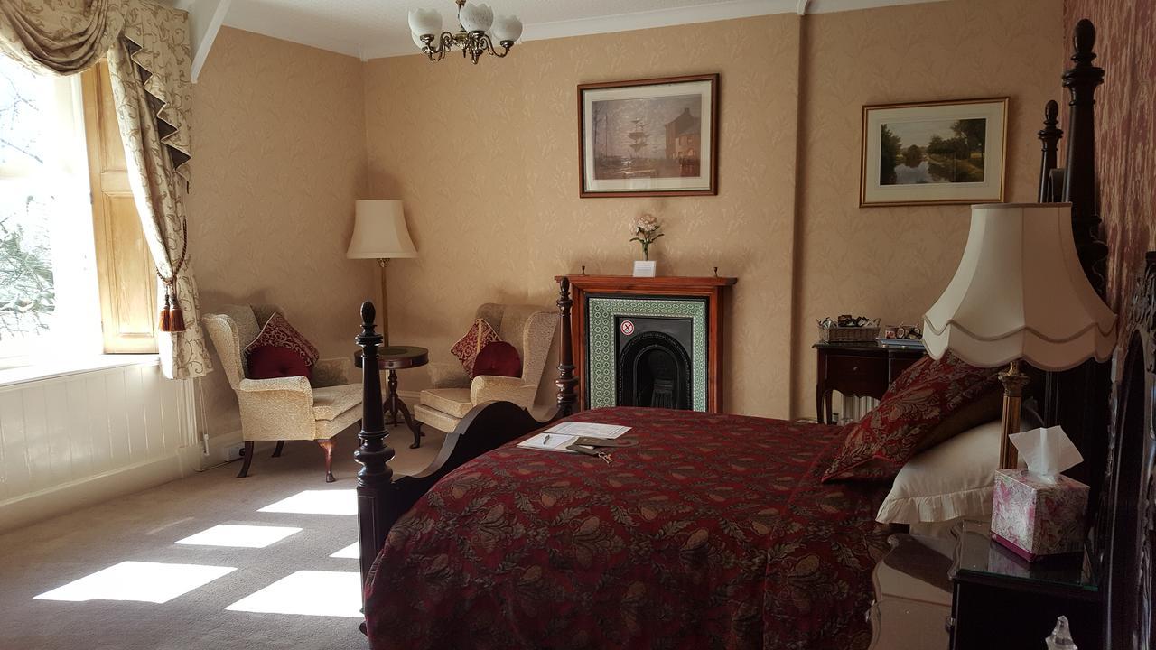 St David'S Guesthouse 哈佛威斯特 外观 照片